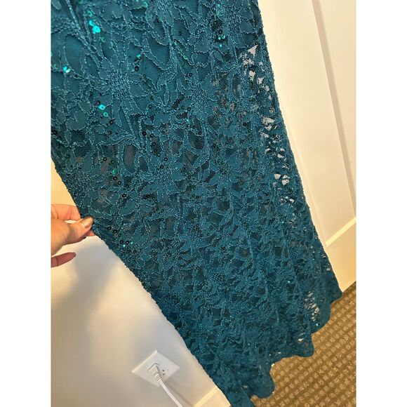 Woman's Strapless Prom/Homecoming Dress by Jump Apparel, Size 3/4 - Picture 12 of 12